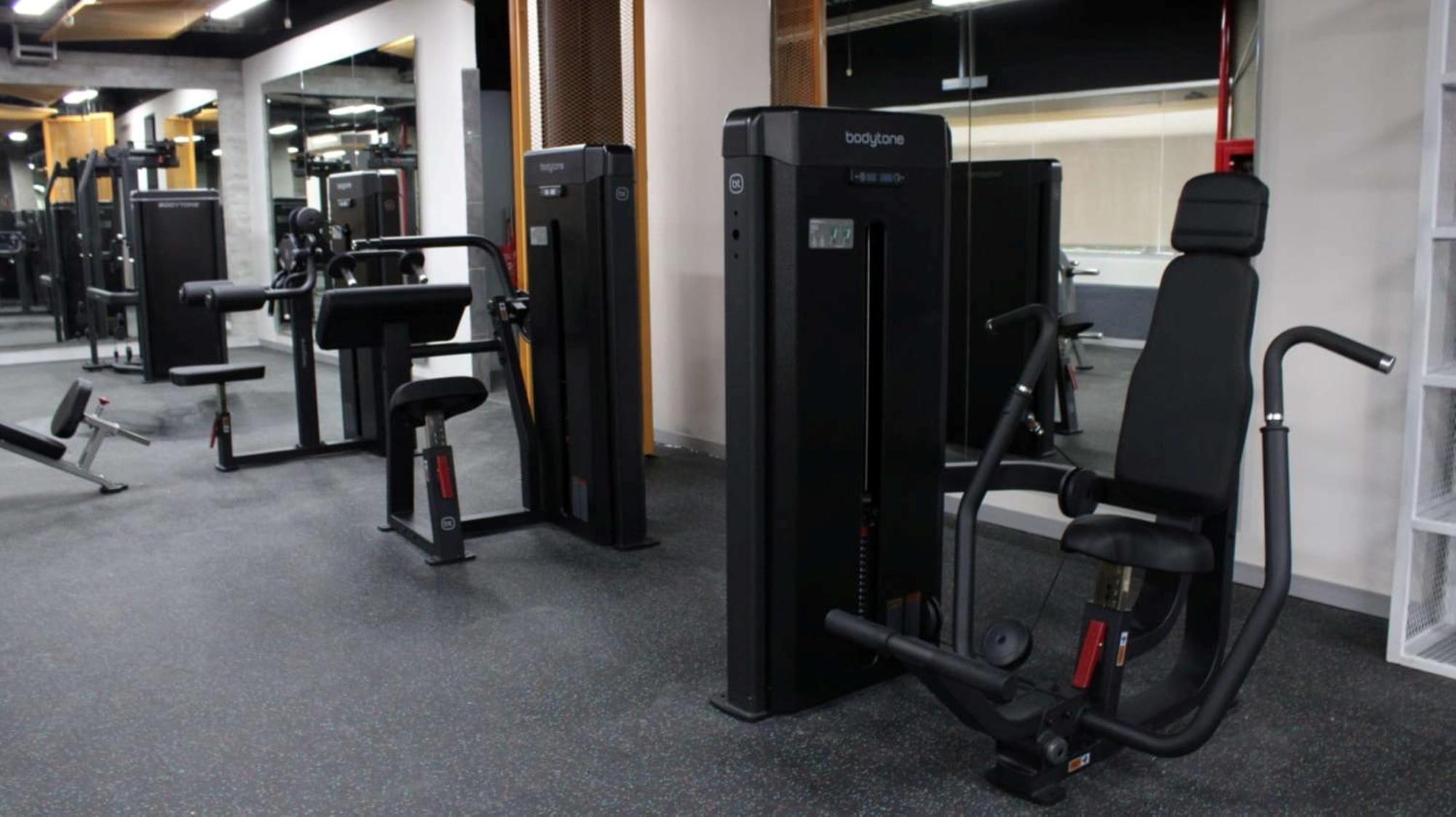 Grand Cantalagua Hotel Morelia, BW Signature Collection Екстериор снимка A leg press machine